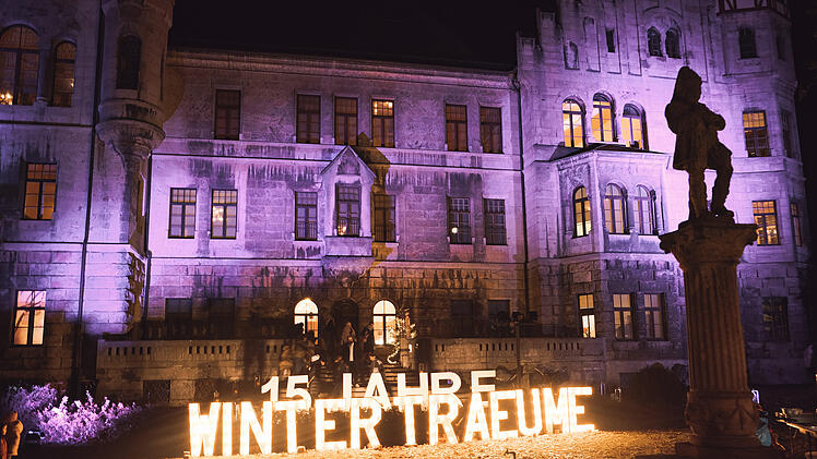 Stein: Weihnachtsmesse "Winterträume" im Faber-Castell-Schloss