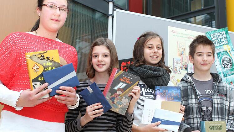 Die Teilnehmer (von links): Gülsüm Tekin, Ronja Bittruff, Emelie Müller und Benjamin Förtsch