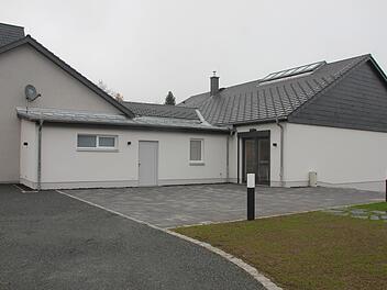 Das gestern eingeweihte Dorfhaus Kehlbach bietet den Ortsvereinen und Jugendlichen künftig vielfältige Nutzungsmöglichkeiten. Foto: Veronika Schadeck