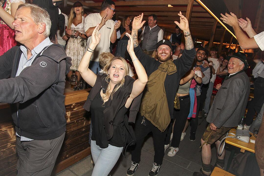 Beste Stimmung mit den "Fetzentalern"
