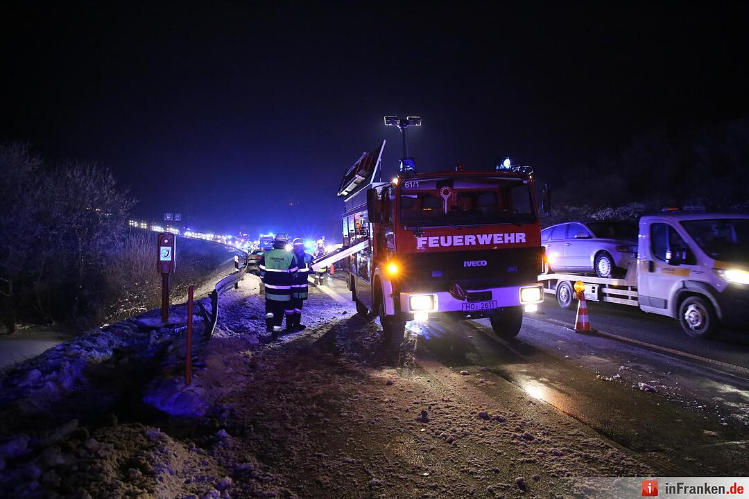 Mehrere Fahrzeuge an Unfall auf A72 beteiligt