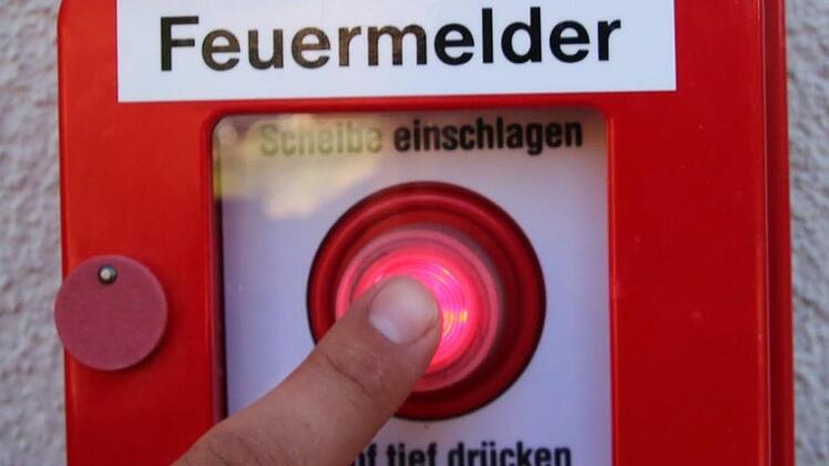 Am Birkacher Feuerwehrhaus kann die Sirene im Ernstfall per Knopfdruck ausgelöst werden.  Foto: Sven Dörr