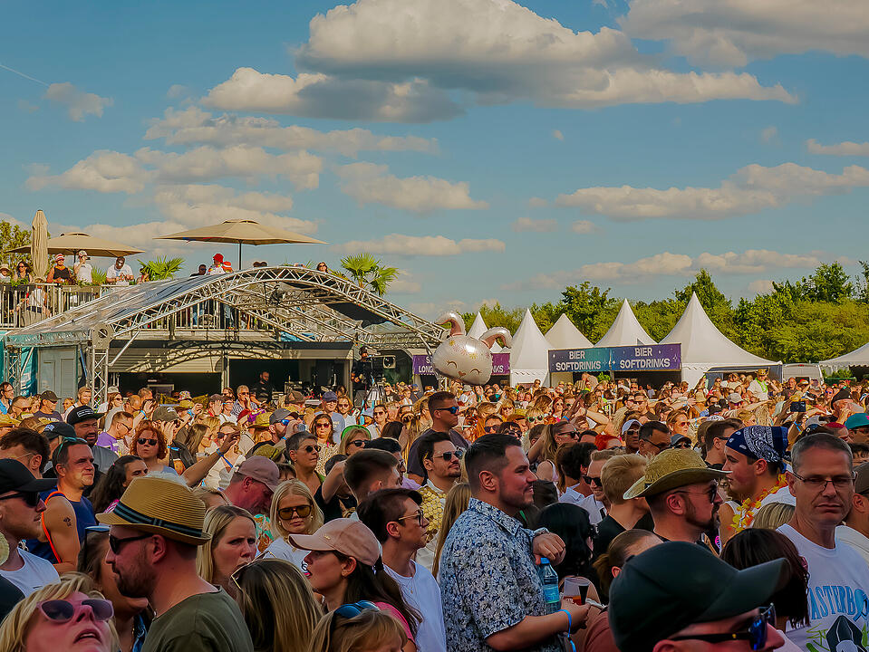 Das Sommerfestival f&uuml;r alle, die feiern, tanzen und einfach gl&uuml;cklich sein wollen!