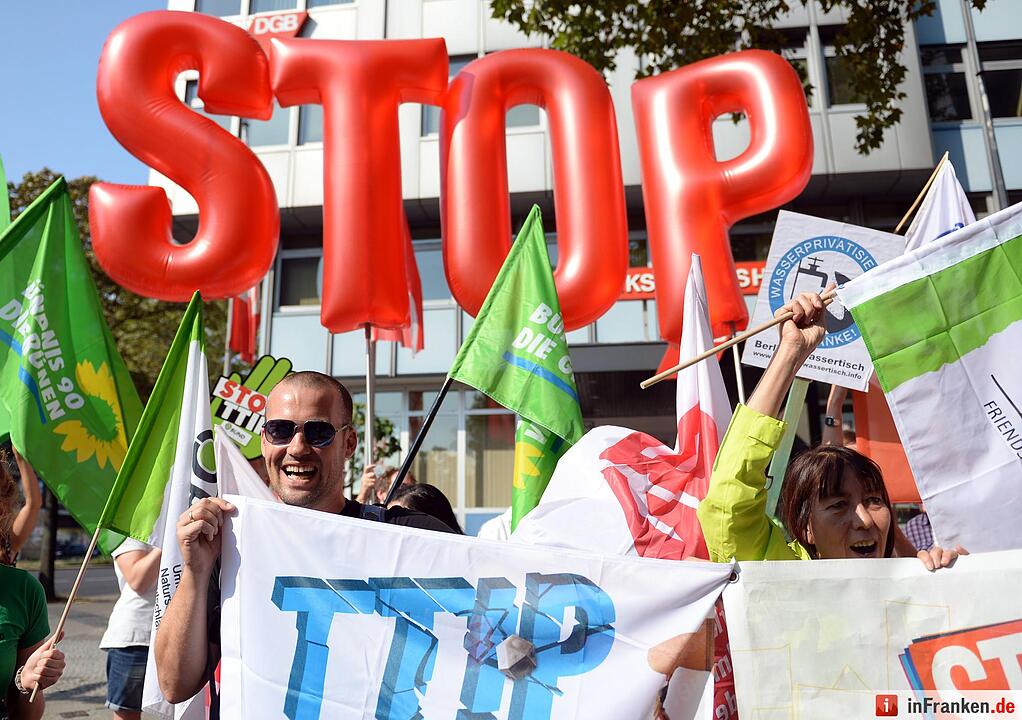 Demonstration gegen CETA und TTIP