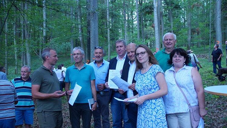 Rund 100 Gäste informierten sich bei Krisengespräch.