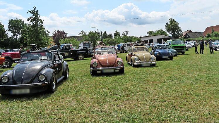 Erstmals war es ein Sommerfest mit Oldtimern.