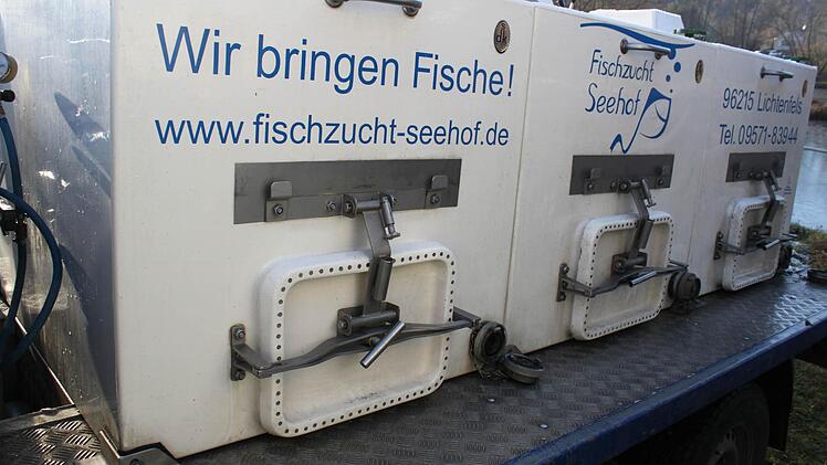 Ein Auflieger zum Transport: jede Kammer kann eigens und artspezifisch u. a. mit Sauerstoff versorgt werden.