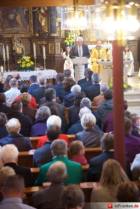 Nach einjähriger Kirchensanierung: Hannberg feiert die Wiedereröffnung der Wehrkirche der Pfarrei Geburt Mariens Hannberg