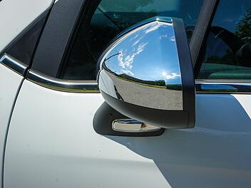 Mindestens 12 Autos beschädigt: Unbekannter randaliert in Unterfranken