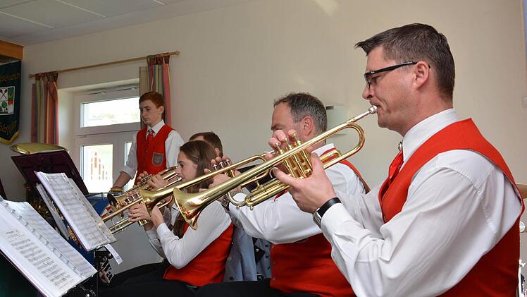 Der Musikverein Waldfenster begeisterte beim Frühlingskonzert das Publikum. Fotos: Björn Hein