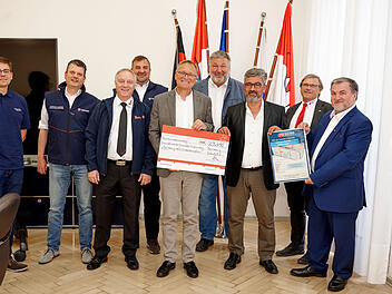 Bamberg: Stadt hilft Erdbebenopfern - mehrere tausend Euro auf Konto eingegangen