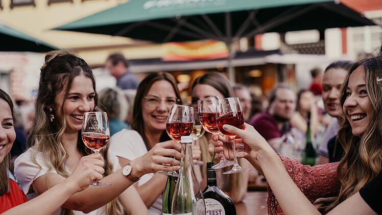 Lichtenfelser Weinfest: Vier Tage Genuss am Marktplatz