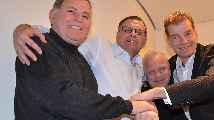 Hand in Hand für den Nüdlinger Handball-Sport: (von links) Helmut Renner, Günter Kiesel, Reinhold Schmitt und Michael Rendl.