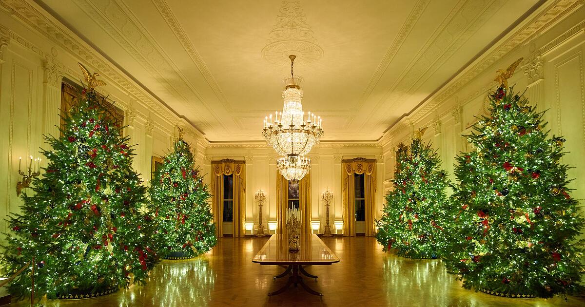 Melania-Trump-pr-sentiert-Weihnachtsdeko-im-Wei-en-Haus