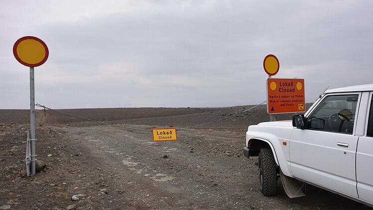 Alle Zufahrtsstraßen zum Vulkangebiet hat die isländische Regierung bereits geschlossen. Foto: Egid Orth