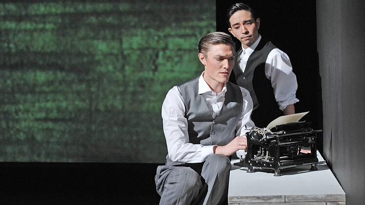 Coburger Erstaufführung von Stephen Dolginoffs "Thrill" in der Reithalle.Foto: Andrea Kremper