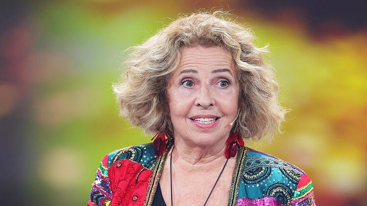 Michaela May sorgt sich um die finanzielle Lage von Schauspielerinnen und Schauspielern im Alter.