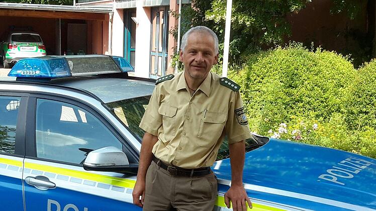Thomas Vöth ist der neue stellvertretende Dienststellenleiter bei der Polizeiinspektion Bad Brückenau. Der 53-jährige Hauptkommissar arbeitet seit April 2012 in der Stadt an der Sinn.Foto: Rolf Pralle