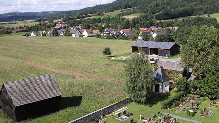 Vom Kirchturm aus präsentierte sich der Ort Seibelsdorf in seiner vollen Schönheit. Foto: Michael Wunder