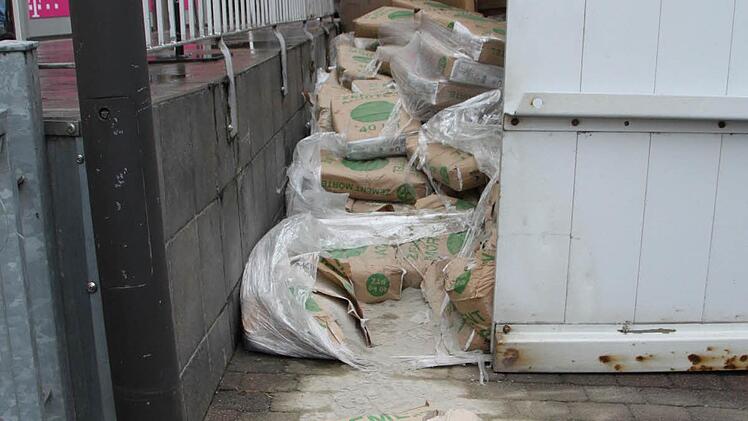 Unfall am Schwaneneck am 12. April 2016. Foto: Ulrike Müller