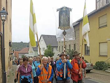Zum 149. Mal fand die Oerlenbacher Wallfahrt nach Retzbach statt. Foto: Stefan Geiger