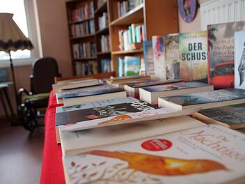In der Gerodaer Bücherei finden sich neue und alte Bücher, Hörbücher und Spiele für Kinder und Erwachsene. Foto: Julia Raab