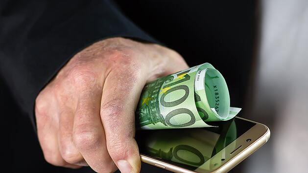 Geld, Smartphone, Rente, teuer