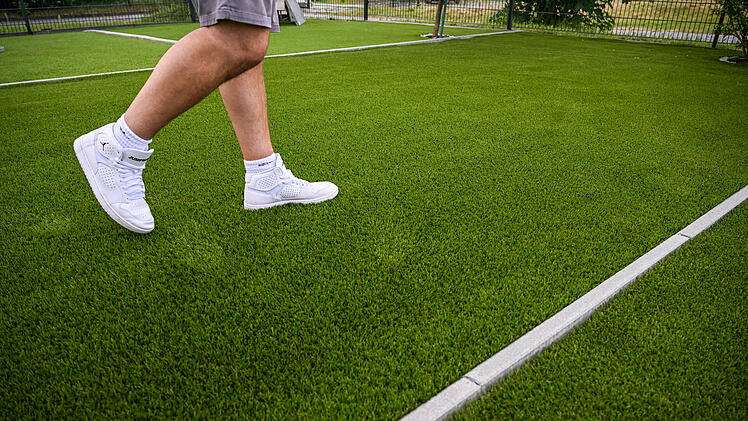 Kunstrasen in einem Schaugarten