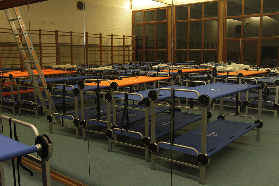 Ungeplante Einrichtung von Notunterkuenften fuer Asylbewerber