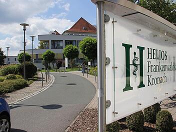 Belastender Name: In drei Helios-Kliniken deckte eine RTL-Dokumentation Missstände in den Bereichen Pflege, Hygiene und Reinigung auf. In Kronach herrschen allerdings deutlich bessere Zustände, erklärt die Frankenwaldklinik. Foto: Archiv/Marco Meißner