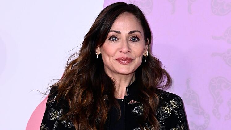 Vor allem in ihrer Heimat Australien ist Natalie Imbruglia heute eine gefragte Musikerin und TV-Pers&ouml;nlichkeit. 2022 gewann sie die australische Ausgabe von "The Masked Singer" - verkleidet als Panda.