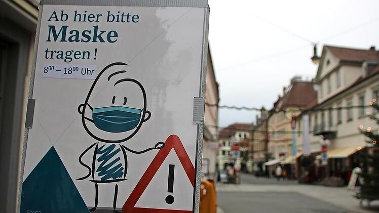 Die Inzidenzwerte sind im Landkreis seit Freitag stetig gesunken, aber immer noch weit über 100.