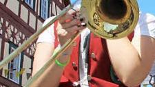 Eine von vier Musikgruppen im Festzug war die Jugendblaskapelle Unterpreppach.