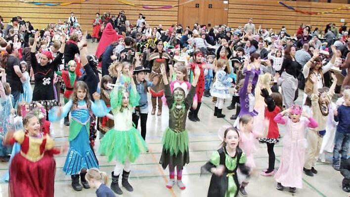 Beste Stimmung herrschte bei Kinderfasching des Höchstadter CSU. Foto: Johanna Blum
