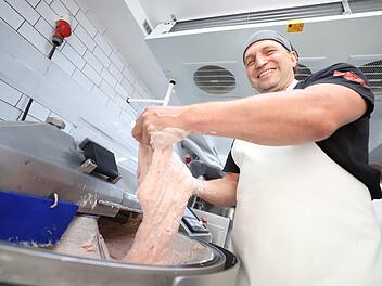 Seinen Kutter wird Höring-Chef Robert Bayerkuhnlein während des Kronacher Freischießens deutlich öfter als gewohnt anschmeißen müssen. Foto: Marian Hamacher