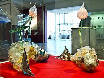 Song Mi Kim: "Legend of a Lazy Monk II" (2013, Glas, geblasen, frei geformt, Aluminiumfolie, Leihgabe der Oberfrankenstiftung). Fotos: Jochen Berger