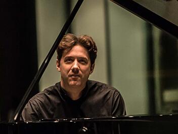 Der Pianist Benjamin Moser gastiert am 3. Februar in Neustadt.Foto: Archiv/Jochen Berger
