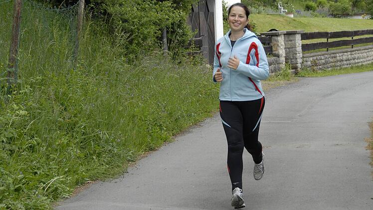 BR-Reporterin Dagmar Besand will nach längerer Sport-Pause wieder fit werden. Das Triathlon-Trainingsprojekt des ASV Kulmbach soll dabei helfen. Foto: Andreas Hunger
