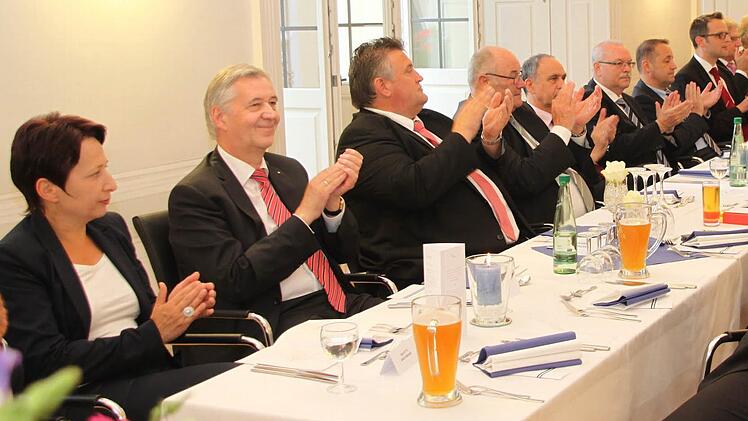 ... aber das Menü wird gleich serviert. Fotos: Stephan Tiroch