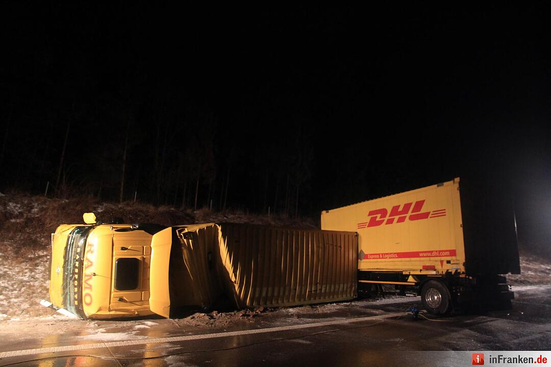 Tödliche Lasterunfall in Unterfranken: Lkw-Fahrer stirbt auf der A71