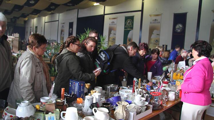 Lions-Flohmarkt Foto: Sonja Adam