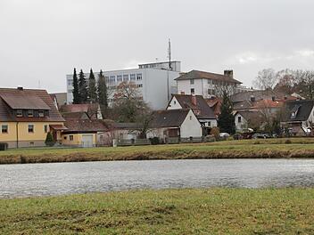 Das 2,3 Hektar große Seeland-Fabrikgelände in Oberreichenbach ist mittlerweile von Wohnhäusern umgeben.  Fotos: Andreas Dorsch