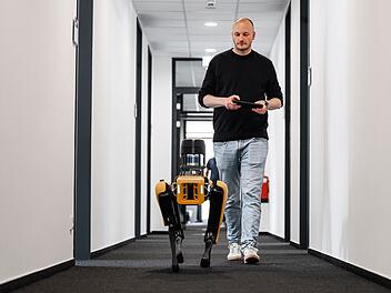 KI-Roboter soll Waldbrände löschen