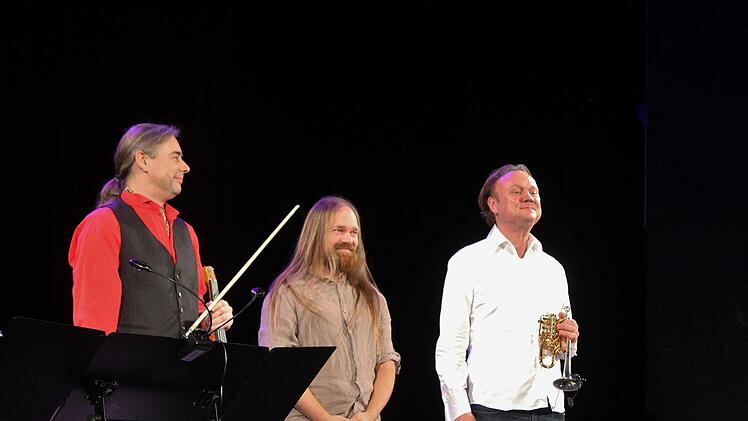 Classic Rebells im Kurtheater: ( von links) Matthias Zeller, Marius Leicht, Daniel Schmahl. Foto: Werner Vogel