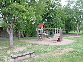 Der Spielplatz am Jörgentor ist wenig attraktiv.  Foto: Thomas Malz