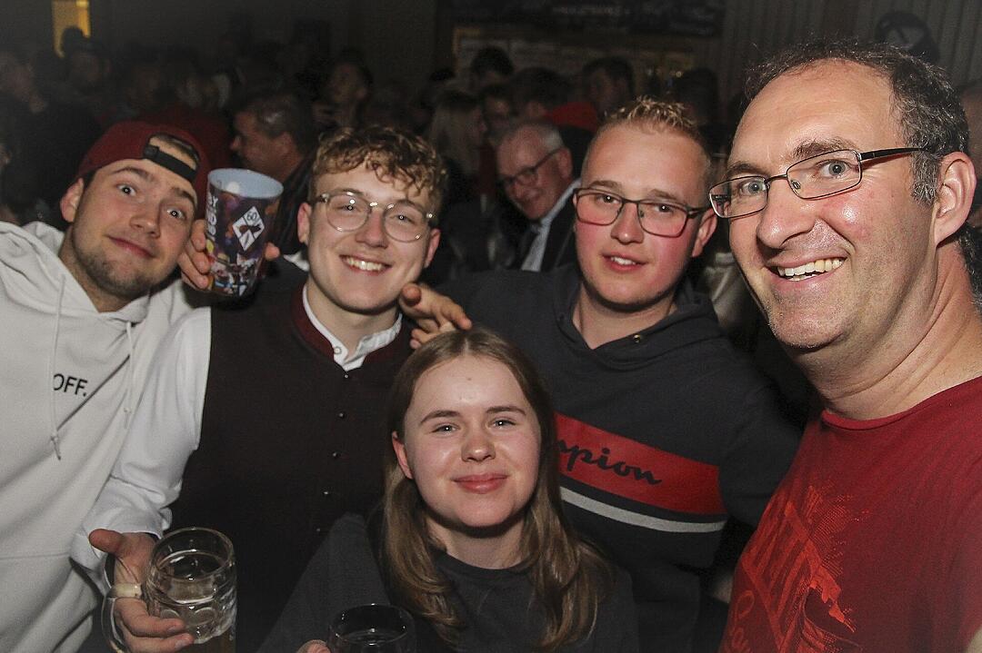Susal – Die Partyhexe
