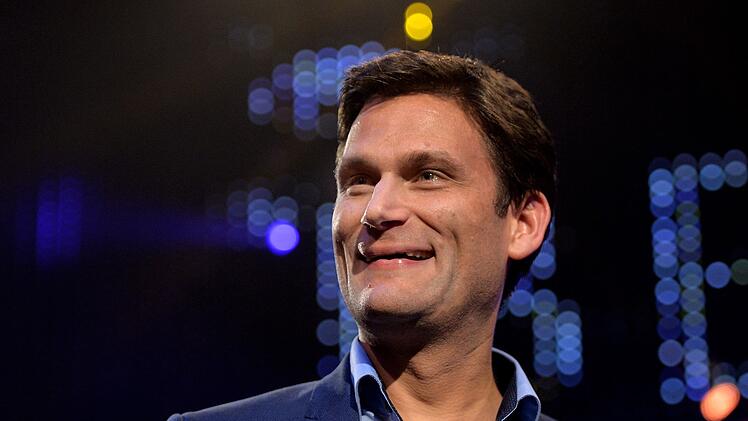 Im Satiremagazin "extra 3" sprach Moderator Christian Ehring &uuml;ber den Skandal.