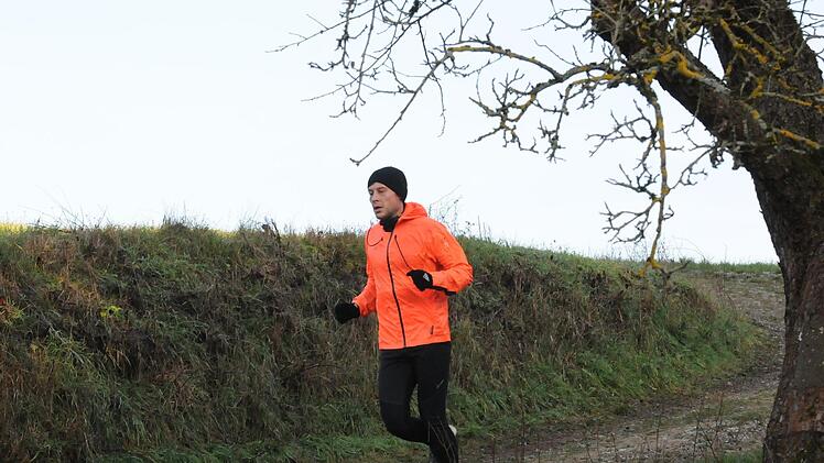mpressionen vom Fuschter Silvesterlauf. Fotos: ssp