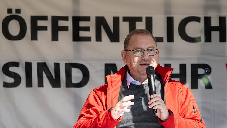 Warnstreiks in Kitas und sozialen Einrichtungen - Dresden