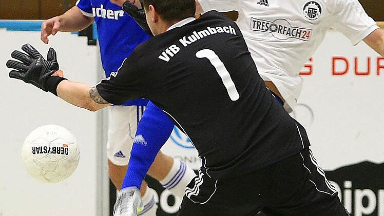 Der Metzdorfer Torhüter Michael Hein verhinderte gegen den ATS Kulmbach ein Debakel. Foto: Monika Limmer